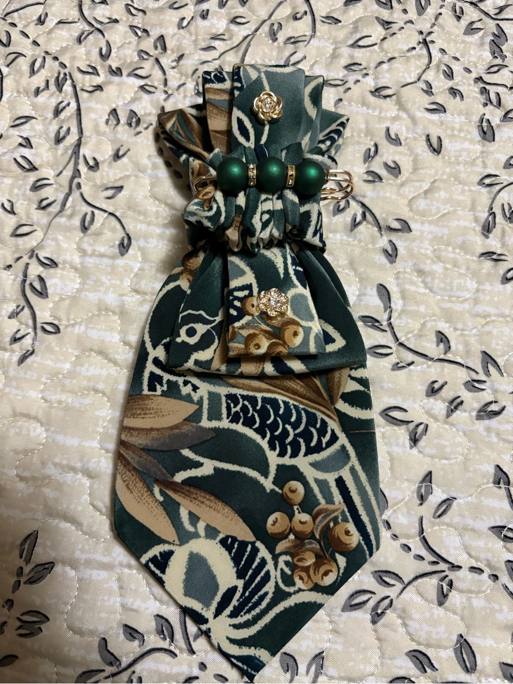 Green Floral Satin Brooch with Gold Accents Tie
